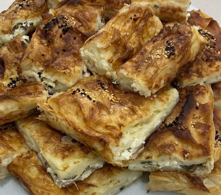 Su Börek Tadında Tepsi Böreği Tarifi