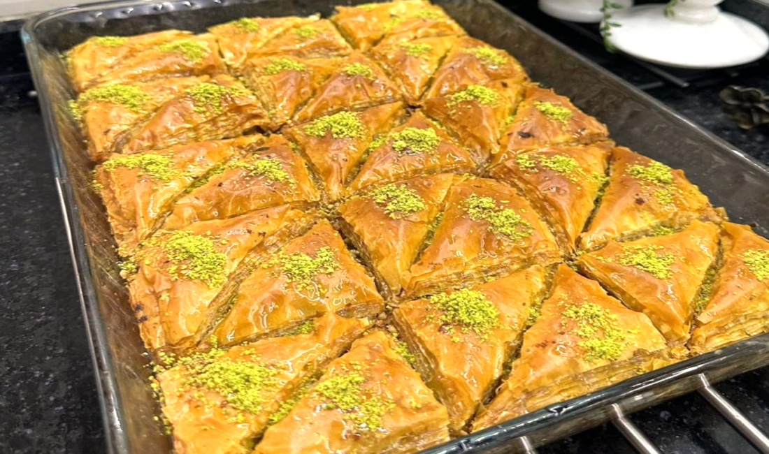 Baklava Malzemeler: 500 gr