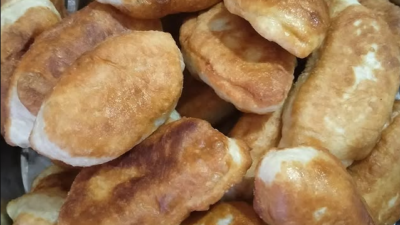 PAMUK PİŞİ Malzemeler Un Ilık su Tuz İnsanst maya Kızartmak