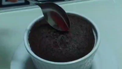 SUFLE Mükemmel suffle tarifiyle geldim Malzemeler 2 yumurta 1 çay