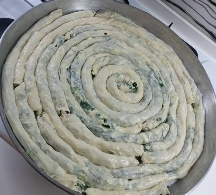 Börek Malzemeler Hamur için: