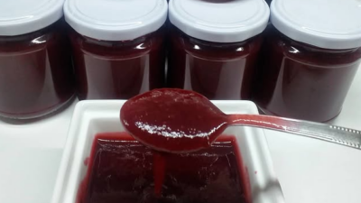 Erik Marmelatı Malzemer: 2 kilo erık icı kırmızı olandan 2