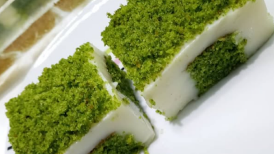 Krema Dolgulu Ispanaklı Kek 1 küçük demet ıspanağın yaprakları 3