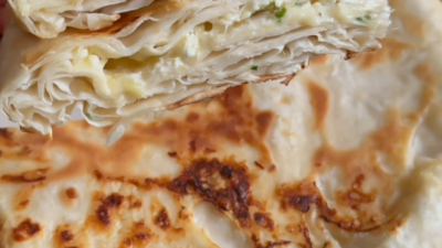 Tavada Su Böregi Lezzetinde : Tavada Su Böregi Lezzetinde Sosu için 1,5 su bardağı süt