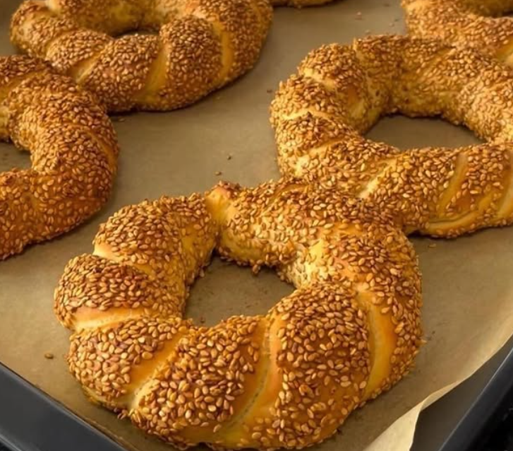 Tereyağlı Simit