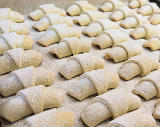 Elmalı Kurabiye Tarifi Malzemeler 125 gram depolama veya margarin 1