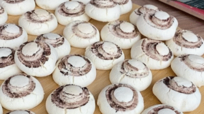 Mantar Kurabiyesi Mantar Kurabiyesi Malzemeler 1 paket margarin veya depolama (250 gr)