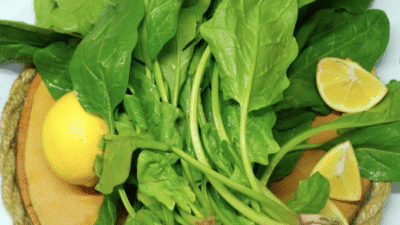 Ispanağın Az Bilinen Faydaları Ispanak, içeriğindeki vitamin, mineral ve antioksidanlar